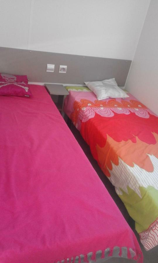 Mobilhome 433 La Palmyre Les Mathes Bagian luar foto